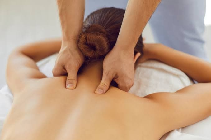 Massage Cổ Vai Gáy Chuyên Sâu.jfif