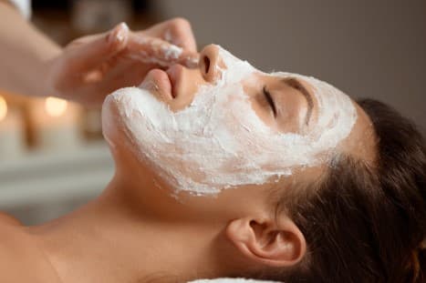 young-woman-mask-face-relaxing-spa-salon_176420-7580.jpg